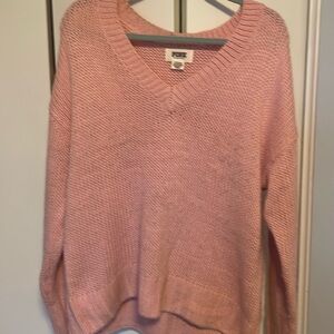 VS PINK sweater